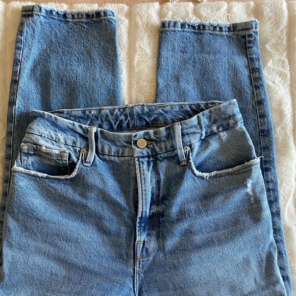 Good American Jeans - Picture 2 of 5